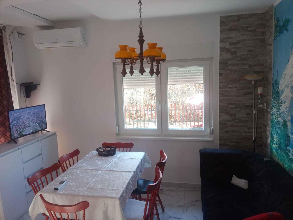 Holiday Home In Balatonfenyves 18465 Екстериор снимка