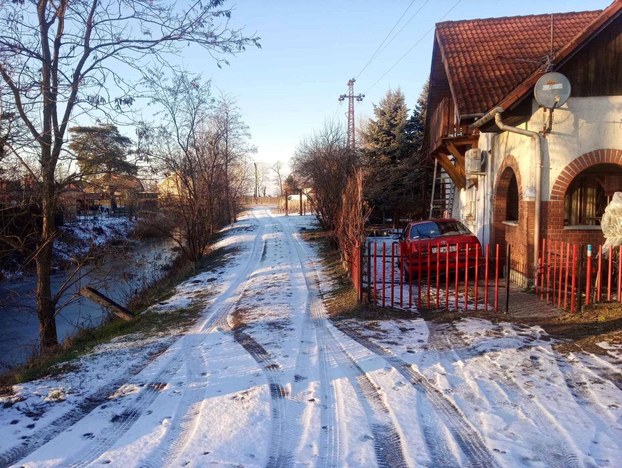 Holiday Home In Balatonfenyves 18465 Екстериор снимка